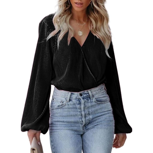 NWT Cupshe Black Pleated Long Lanturn Bell Sleeve V Surplice Summer Blouse Top S - Picture 10 of 11